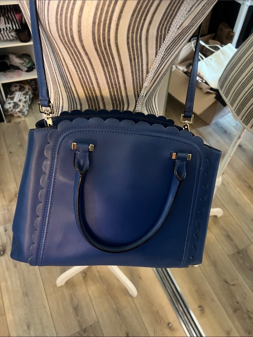 Worn once, kate spade, Linzi Maple Court scalloped Blue satchel - Picture 5 of 10